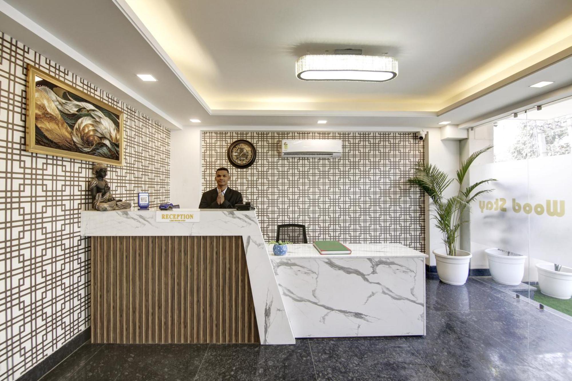 Limewood Stay - Millennium Huda City Center Ґурґаон Екстер'єр фото